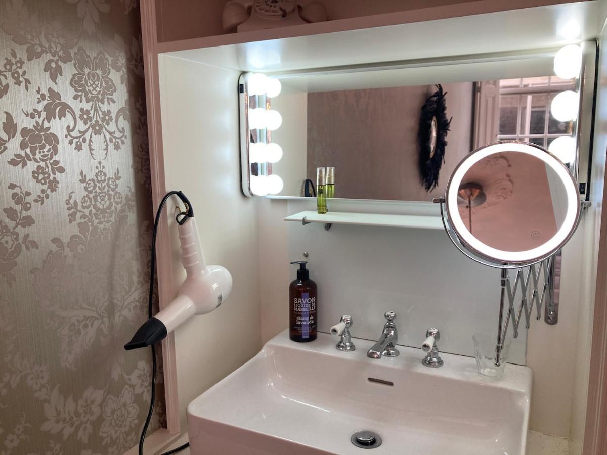Guesthouseone Гарлем Екстер'єр фото